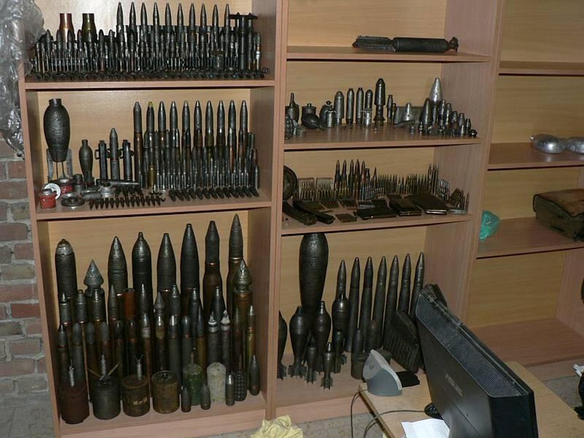 Mełgiew, Świdnik: Policjanci znaleźli bomby lotnicze i pociski