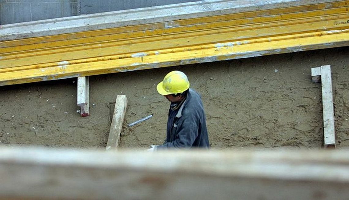 Mełgiew: Zbudują amfiteatr nad wodą Mełgiew: Zbudują amfiteatr nad wodą