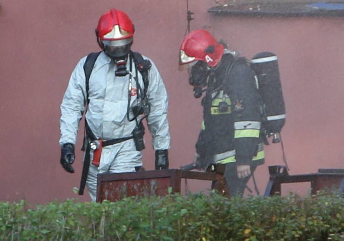 Mełgiewska: Wyciek amoniaku. Ewakuowano 220 osób (wideo, zdjęcia) Mełgiewska: Wyciek amoniaku. Ewakuowano 220 osób (wideo, zdjęcia)
