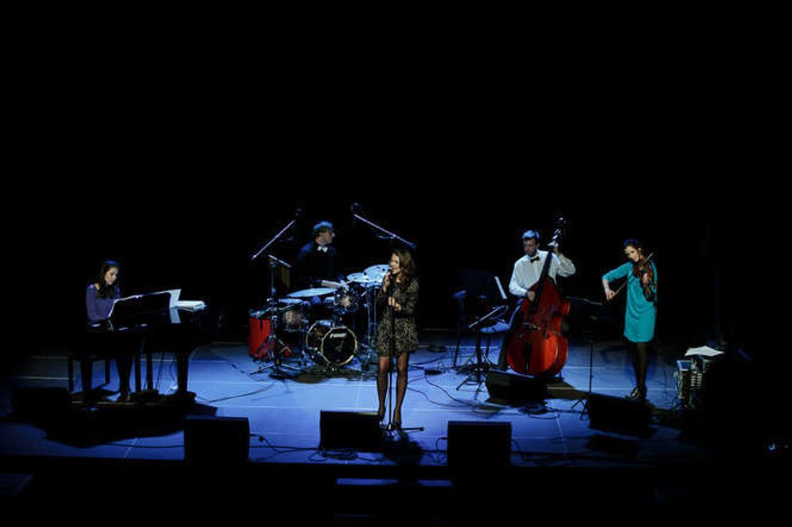 MelluSya wystąpi w Teatrze Andersena