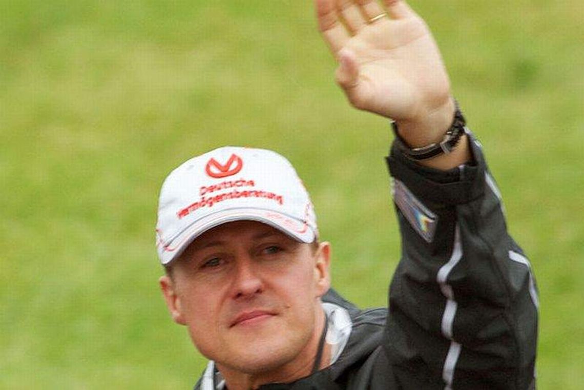 Menedżerka Schumachera: Michael wybudził się ze śpiączki i opuścił szpital (wideo) Menedżerka Schumachera: Michael wybudził się ze śpiączki i opuścił szpital (wideo)