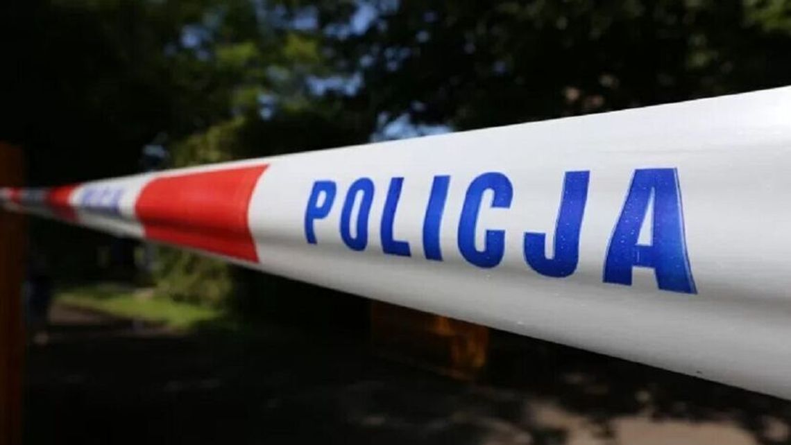 Mężczyzna wpadł do szamba. Strażacy wyciągnęli ciało 