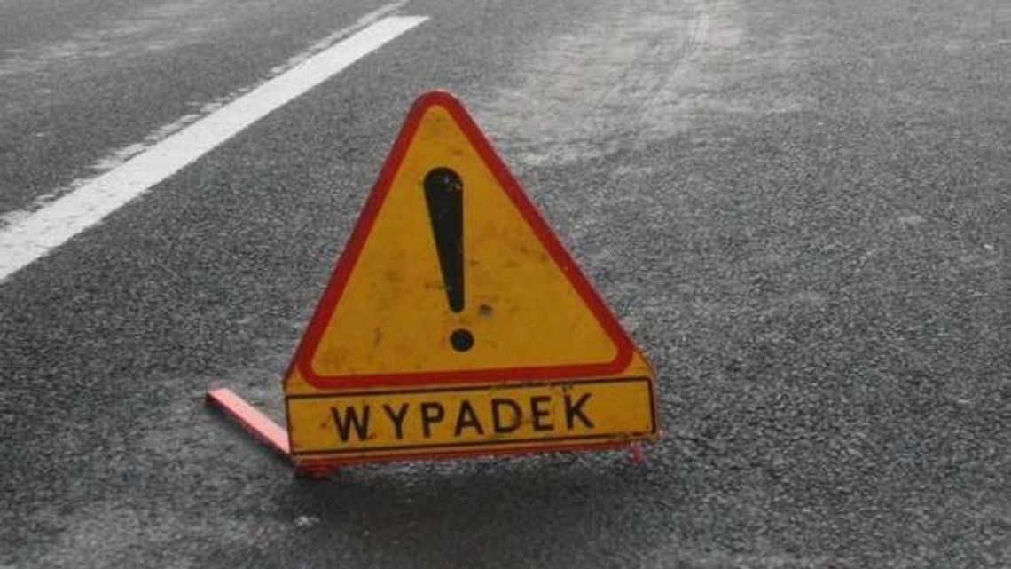Mężczyzna zginął po potrąceniu na przejściu. Kto widział wypadek?