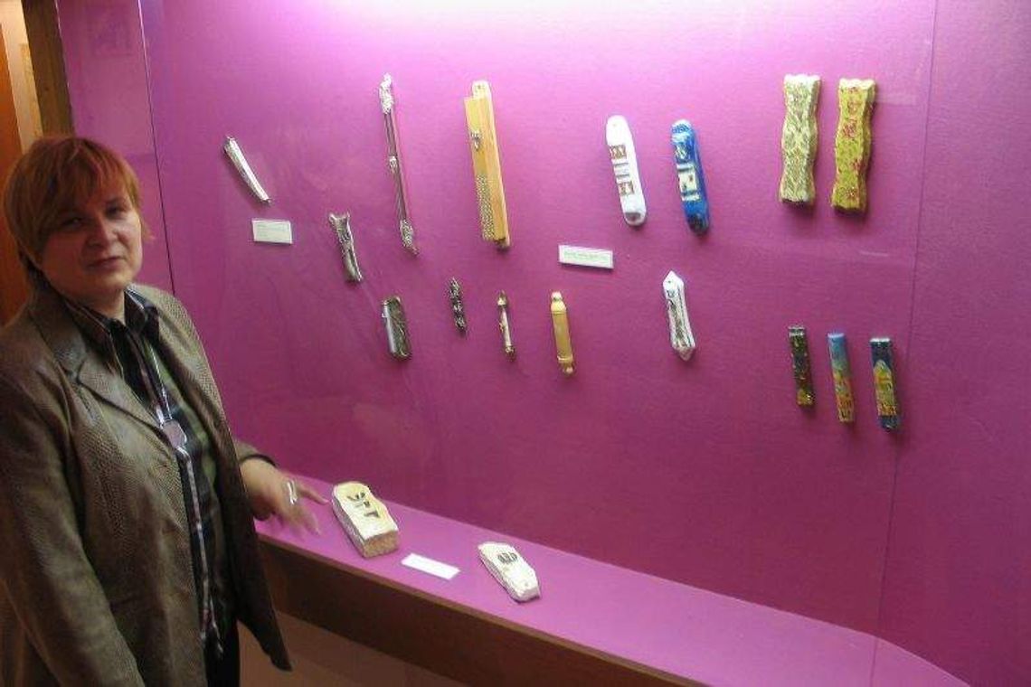 Mezuza, tefilin i cicit. Wystawa o żydowskich znakach w Chełmie