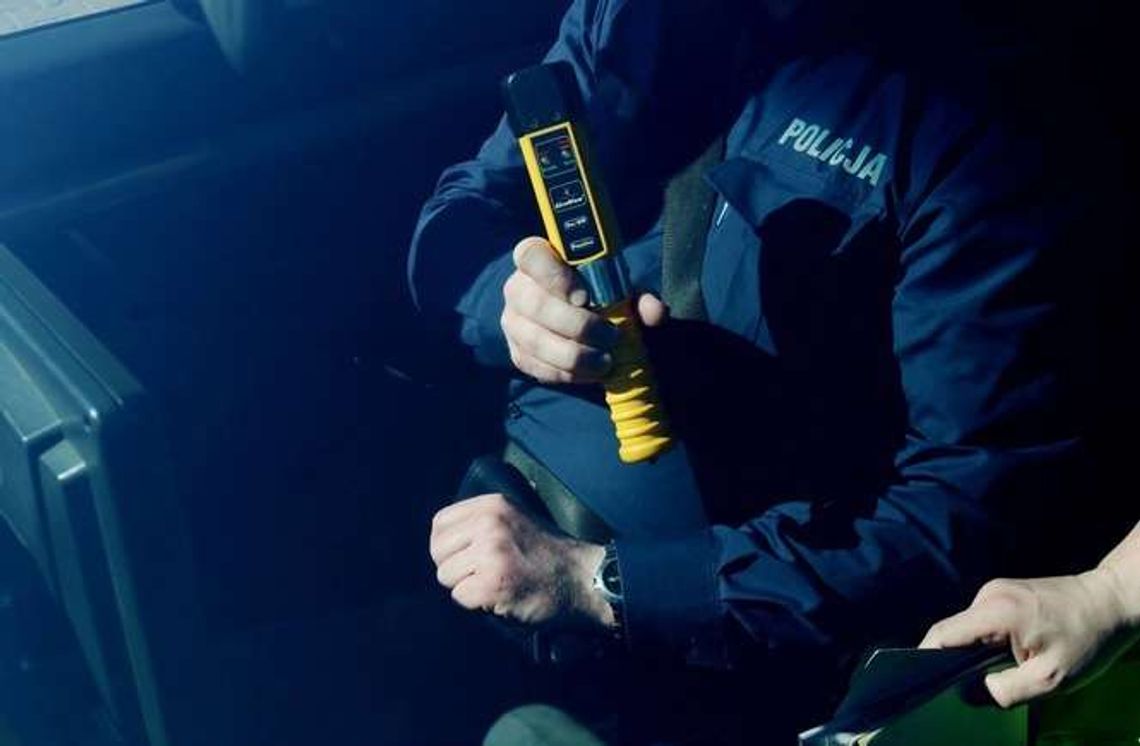 Miał 4 promile i pędził 130 km/h. Miał do przejechania 160 kilometrów