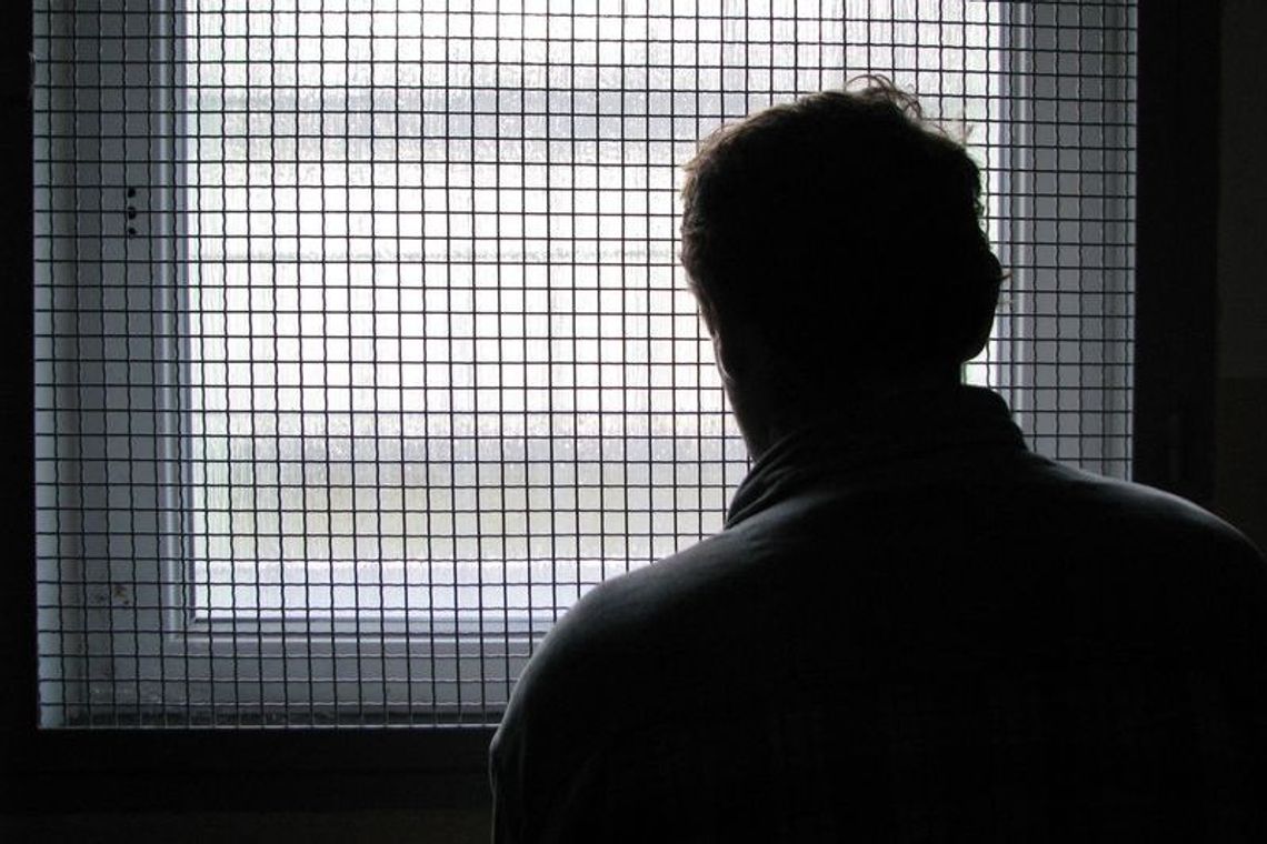 Miał 4 promile i prowadził samochód bez prawa jazdy