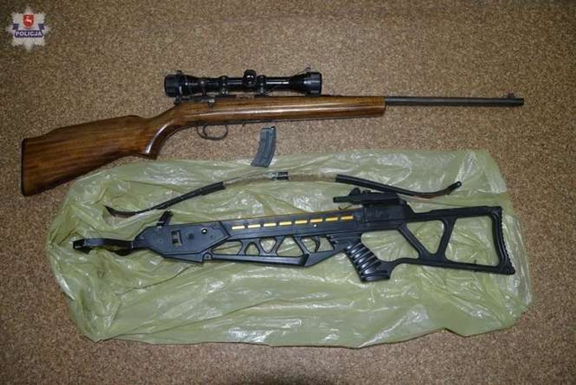 Miał kuszę i karabin kbks. Odpowie przed sądem Miał kuszę i karabin kbks. Odpowie przed sądem