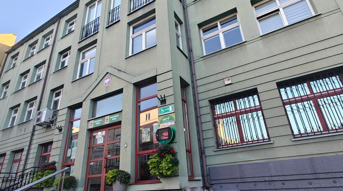 Miała naprawiać absurdy, sama się nim stała. Kulisy rozwiązania miejskiej komisji