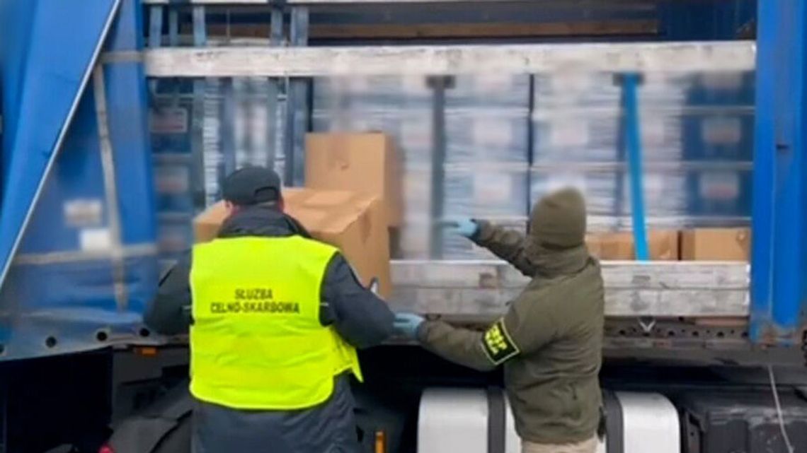 Miały być suszone warzywa, był susz marihuany. Można by to sprzedać za 2 mln zł Miały być suszone warzywa, był susz marihuany. Można by to sprzedać za 2 mln zł