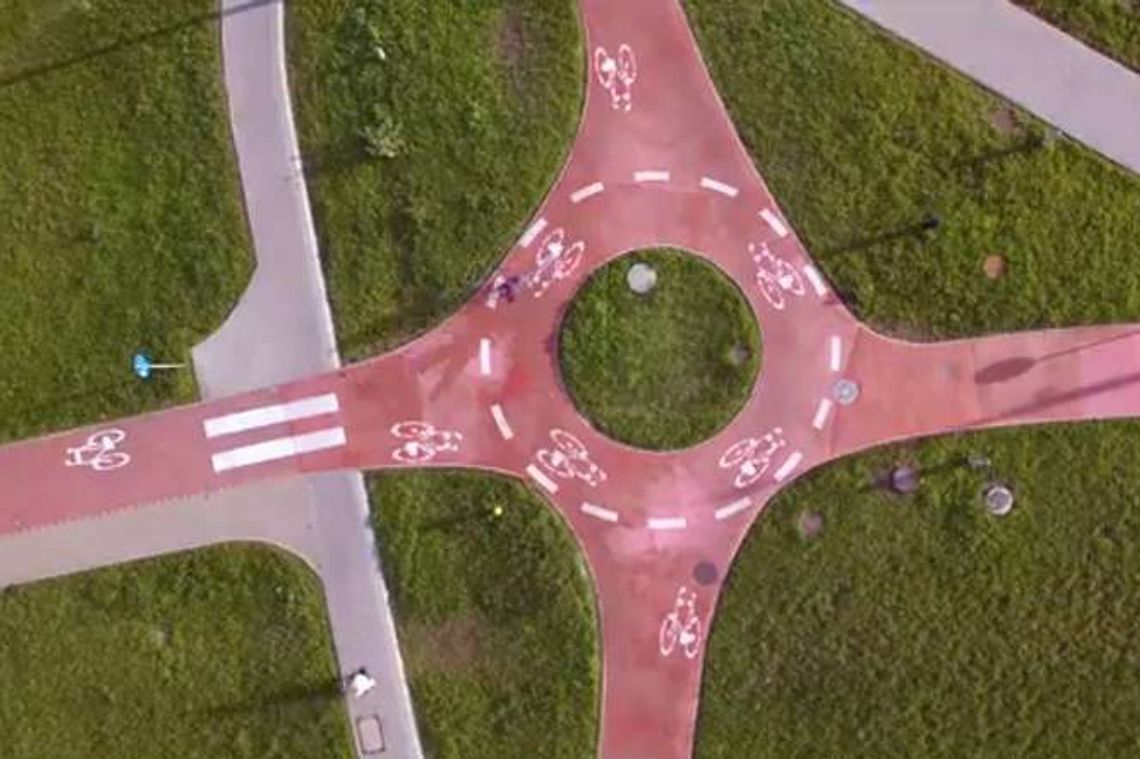 Miały być ułatwienia dla rowerzystów, powstał tylko film. "O co innego miało w nim chodzić" Miały być ułatwienia dla rowerzystów, powstał tylko film. "O co innego miało w nim chodzić"