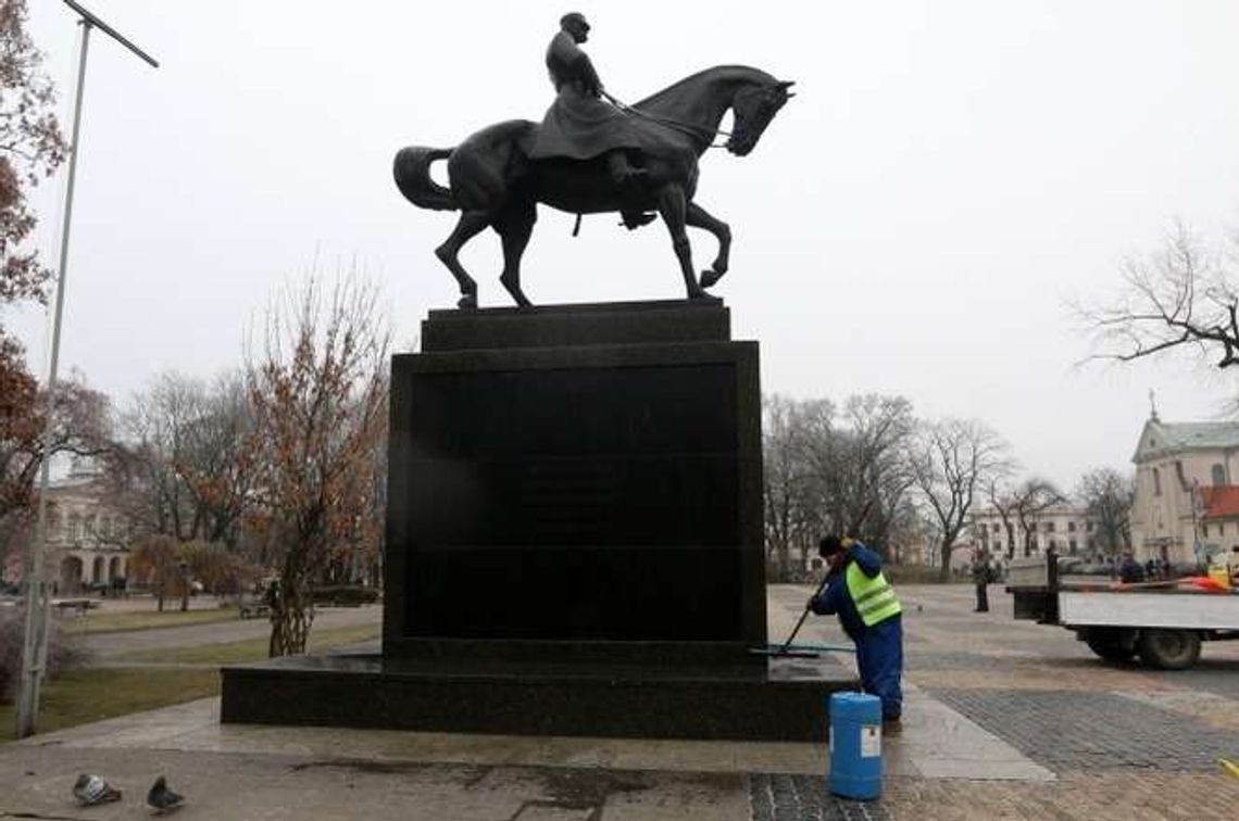 Miasto bierze się za plac Litewski? Miasto bierze się za plac Litewski?