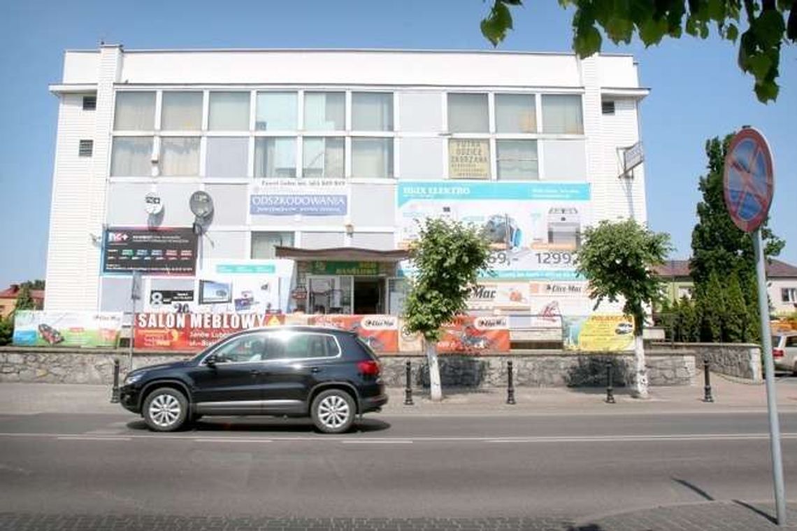 Miasto chce zlikwidować pawilon, GS nie zgadza się na zamianę działek