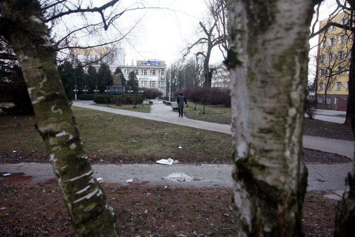 Miasto kupi skwer żeby zablokować budowę sklepu? "Rozważymy to"