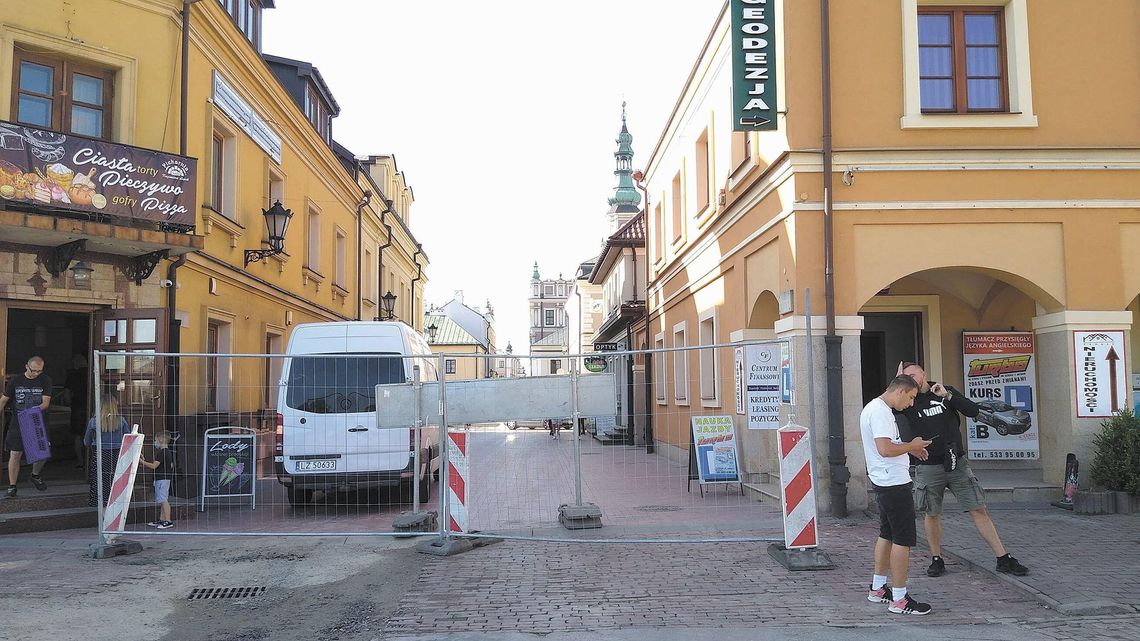 Miasto na objeździe. Trwa remont w centrum Zamościa Miasto na objeździe. Trwa remont w centrum Zamościa