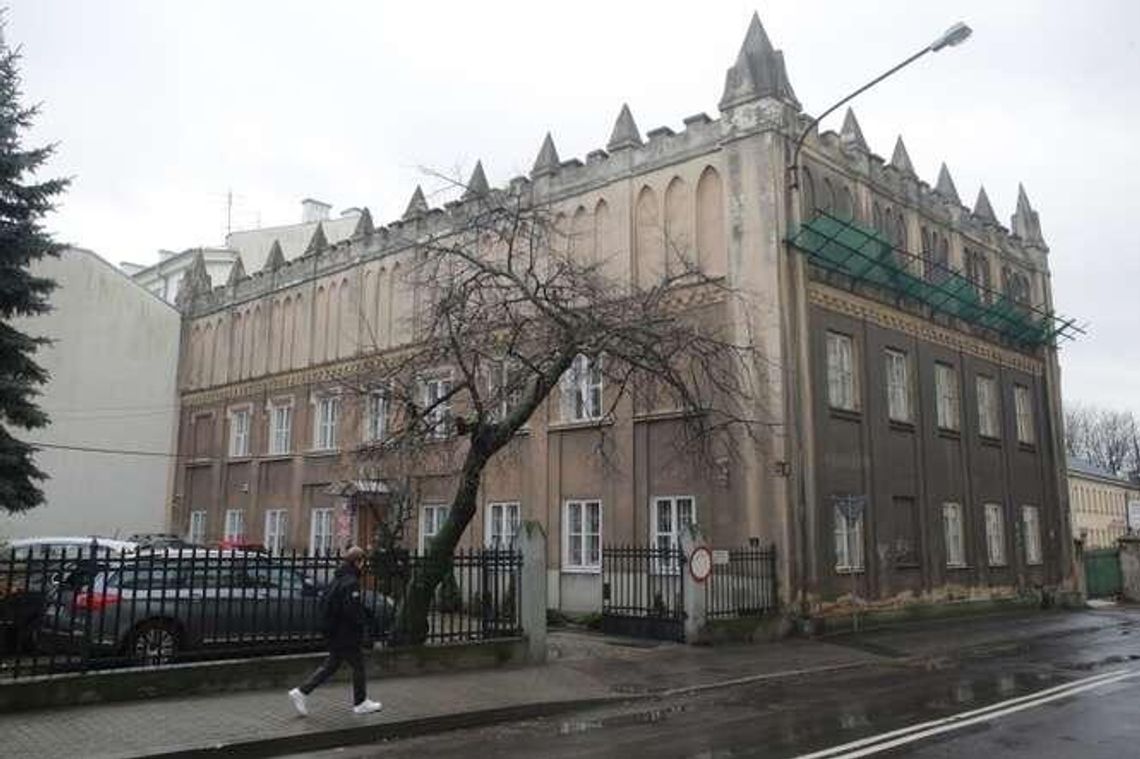 Miasto pozbywa się zabytku w centrum Lublina. Jest zbyt mały i w złym stanie Miasto pozbywa się zabytku w centrum Lublina. Jest zbyt mały i w złym stanie