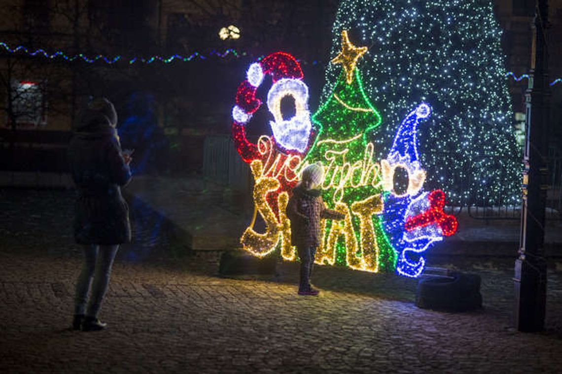 Miasto rozświetlone na święta. Iluminacje w Białej Podlaskiej
