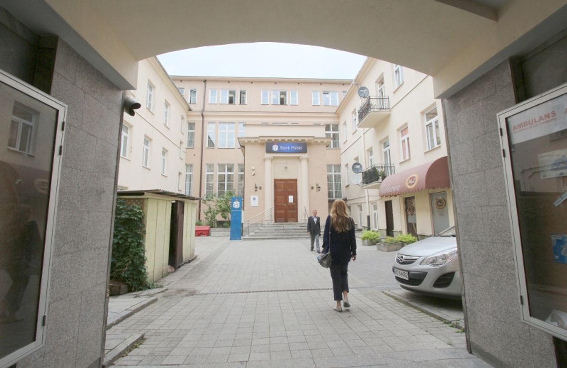 Miasto sprzedaje działki. Na jednej jest klub Tektura, na drugiej bank Miasto sprzedaje działki. Na jednej jest klub Tektura, na drugiej bank
