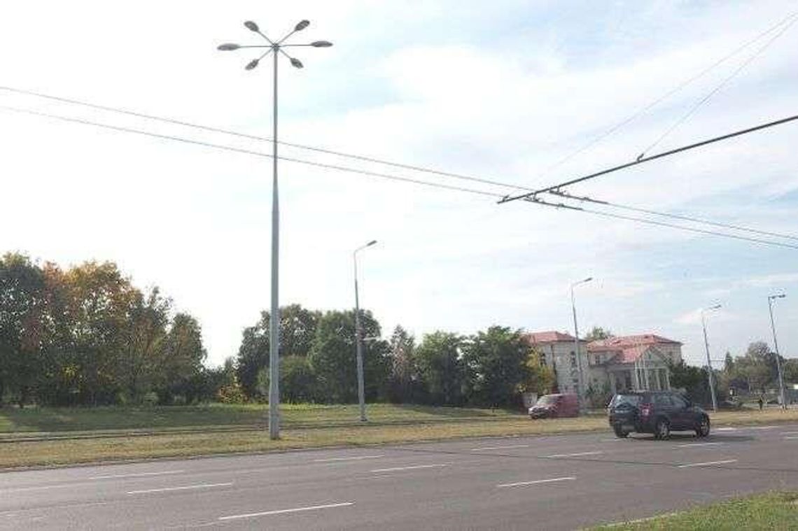 Miasto sprzedaje ziemię obok Dworku Grafa. Pod centrum handlowe Miasto sprzedaje ziemię obok Dworku Grafa. Pod centrum handlowe