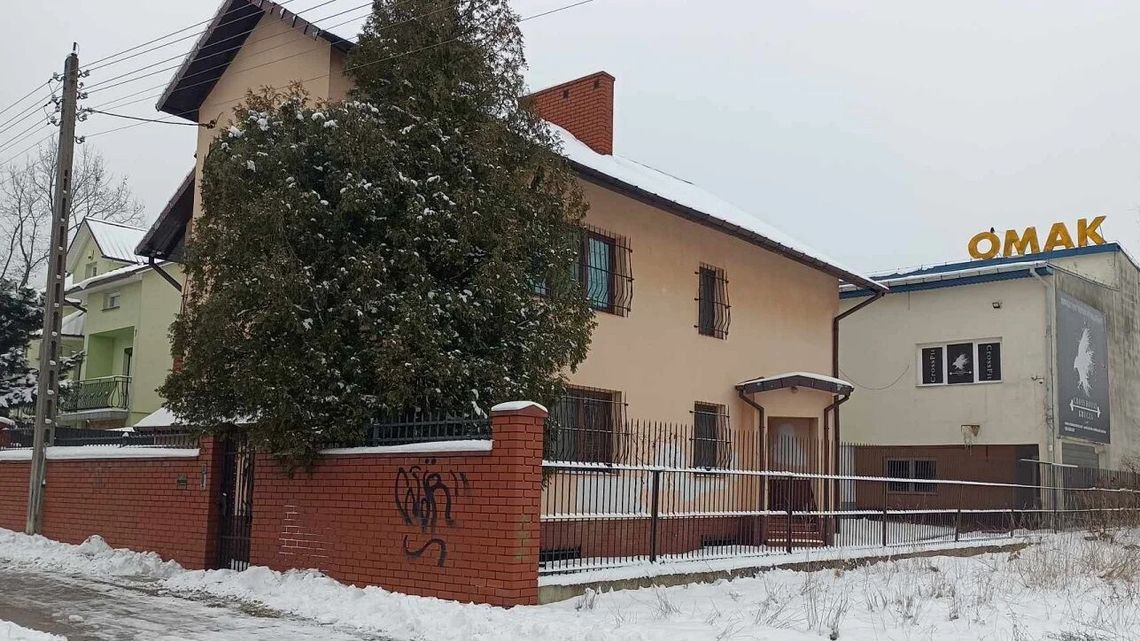 Miastu kupno budynku nie wyszło. Teraz wprowadziła się tu fundacja 