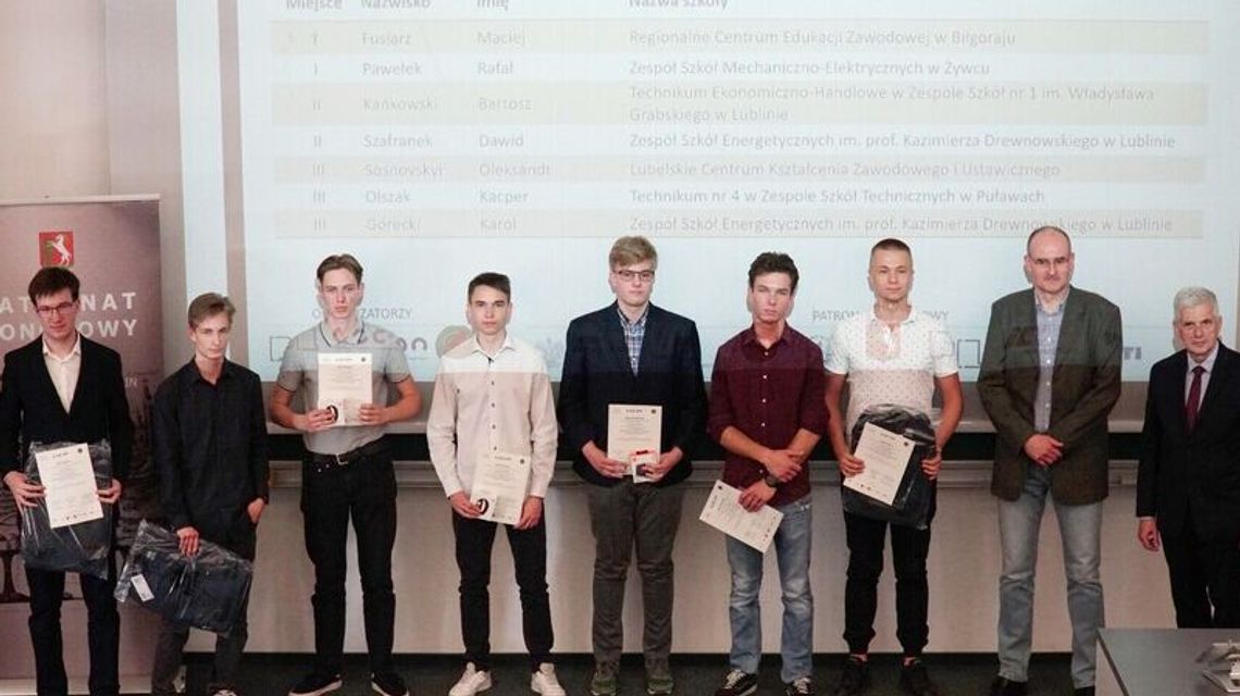 Miejsca na studiach mają już zapewnione Miejsca na studiach mają już zapewnione