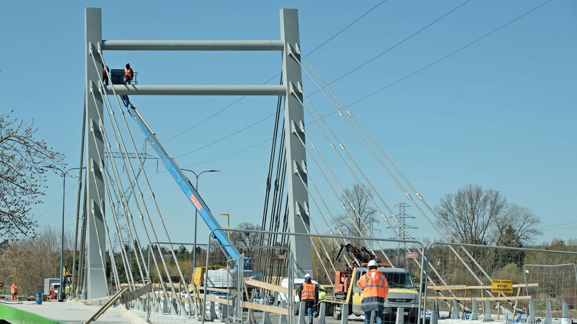 Miesiąc do zakończenia budowy nowego mostu w Lublinie. Najnowsze zdjęcia