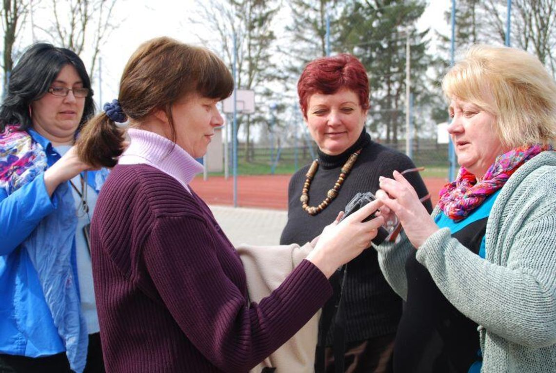 Mieszkańcy gminy Białopole uczą się nowych umiejętności (zdjęcia) Mieszkańcy gminy Białopole uczą się nowych umiejętności (zdjęcia)