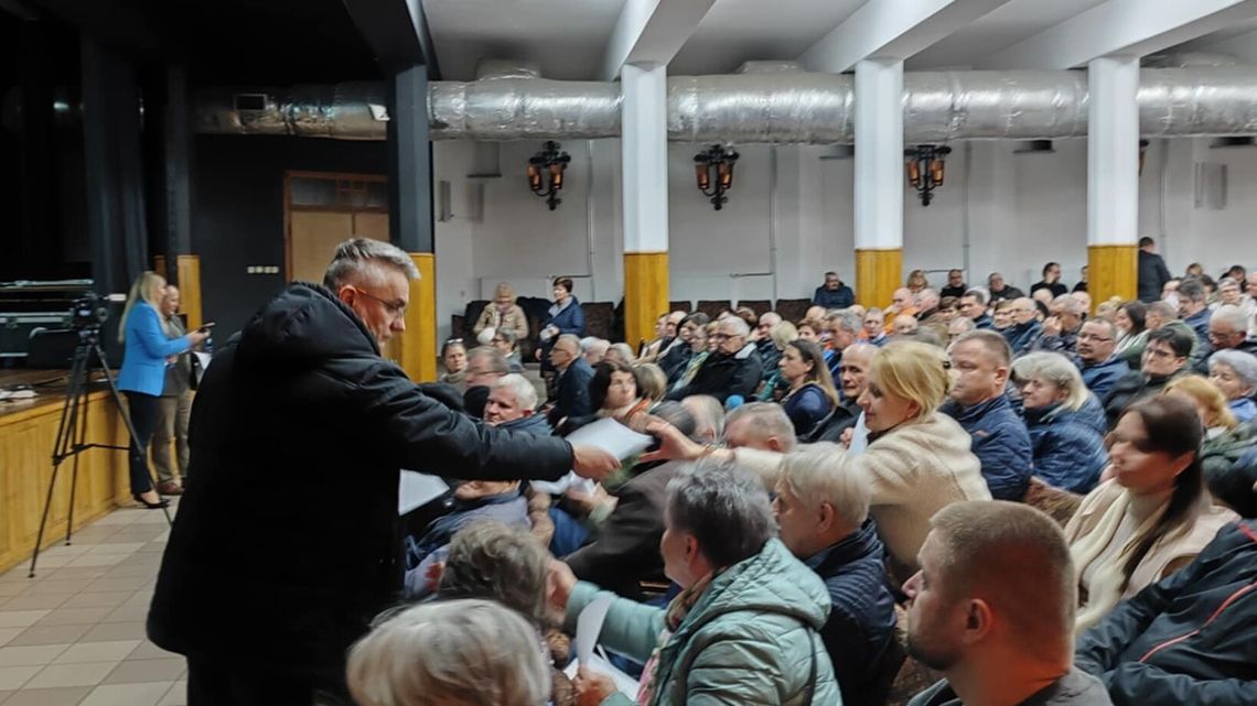 Mieszkańcy mają swoją koncepcję na tunel pod torami, a miasto swoją. PKP PLK pozwalają na korekty