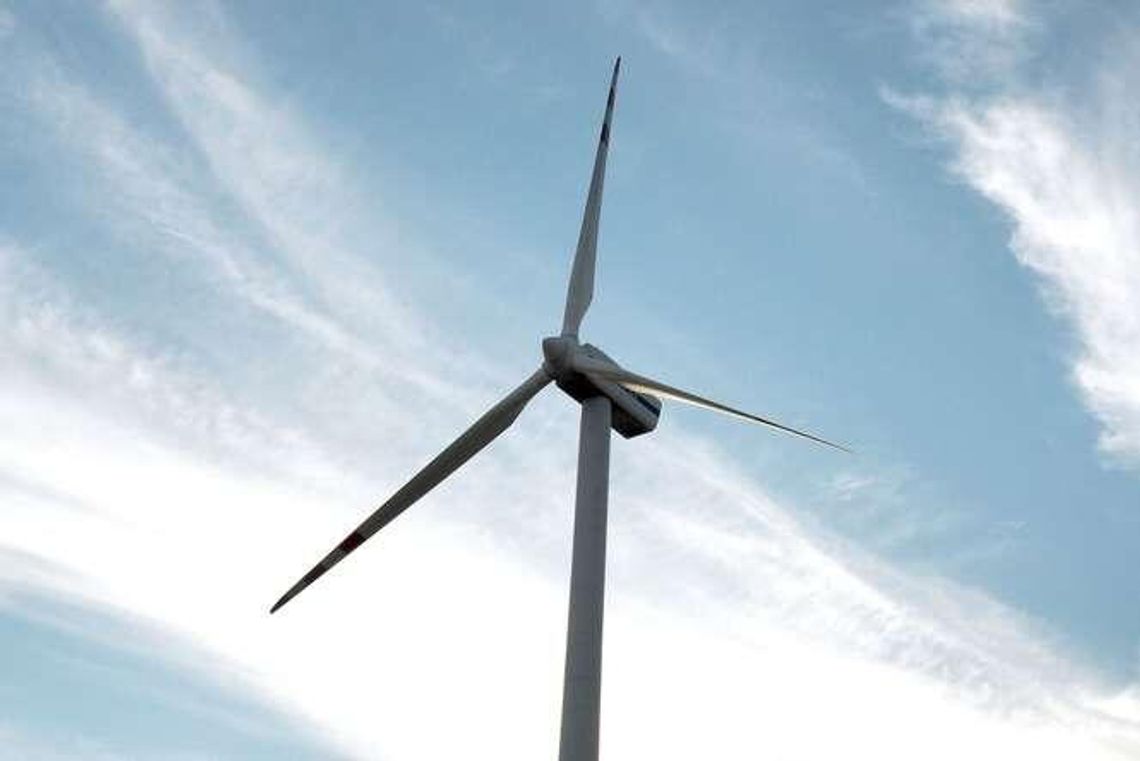 Mieszkańcy nie chcą wiatraków. Wójt: Jesteśmy biedną gminą, jak mamy się rozwijać? Mieszkańcy nie chcą wiatraków. Wójt: Jesteśmy biedną gminą, jak mamy się rozwijać?