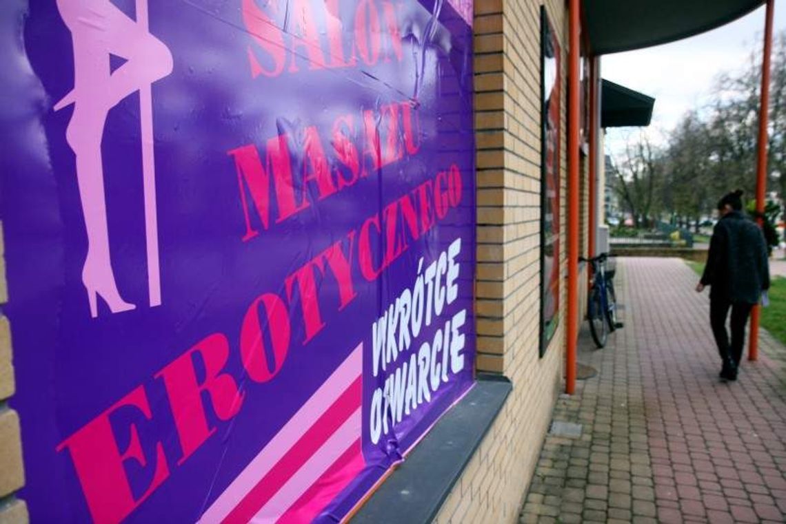 Mieszkańcy: nie ma zgody na alkohol. Właściciel: idzie do sądu