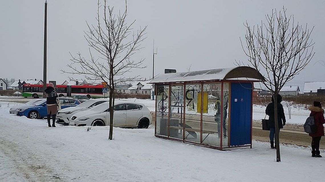 Mieszkańcy os. Borek w Turce chcą biletomatu. "W sklepie często brakuje biletów" Mieszkańcy os. Borek w Turce chcą biletomatu. "W sklepie często brakuje biletów"