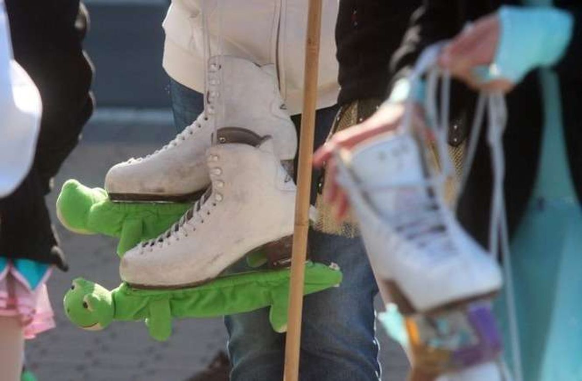 Mieszkańcy Puław chcą jeździć na łyżwach. "Nikt tego lodowiska nie obiecywał"