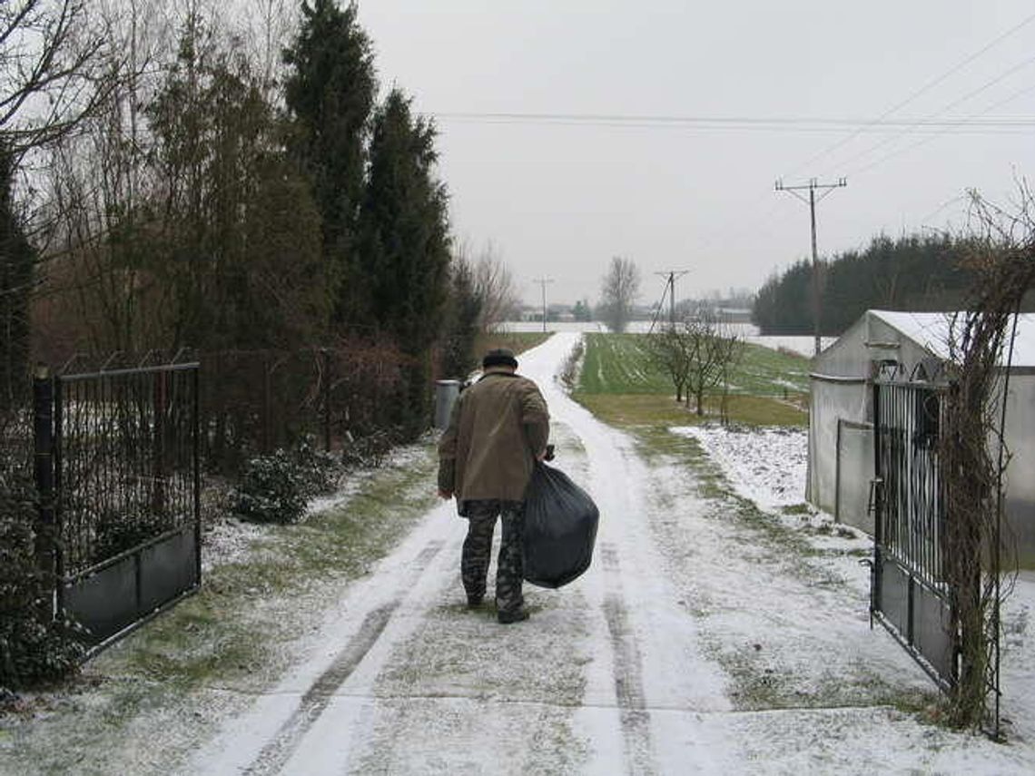 Mieszkańcy wściekli na firmę odbierającą śmieci. Nowe wymogi ich zaskoczyły