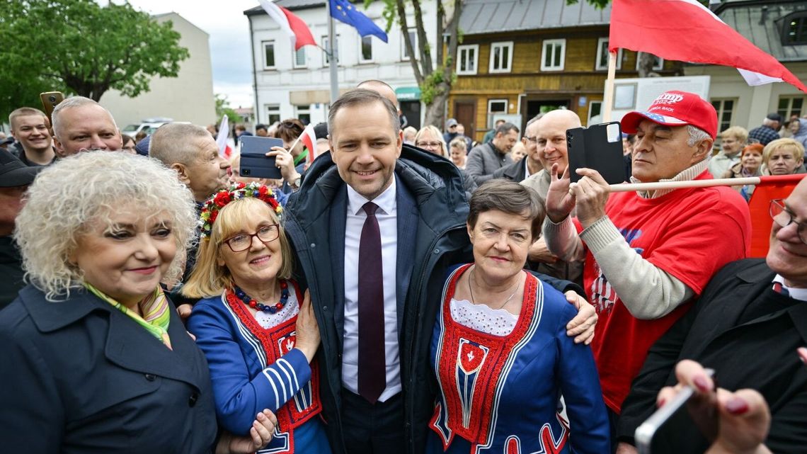 Mieszkanie Karola Nawrockiego: Tłumaczenia, oświadczenia i oskarżenia Mieszkanie Karola Nawrockiego: Tłumaczenia, oświadczenia i oskarżenia