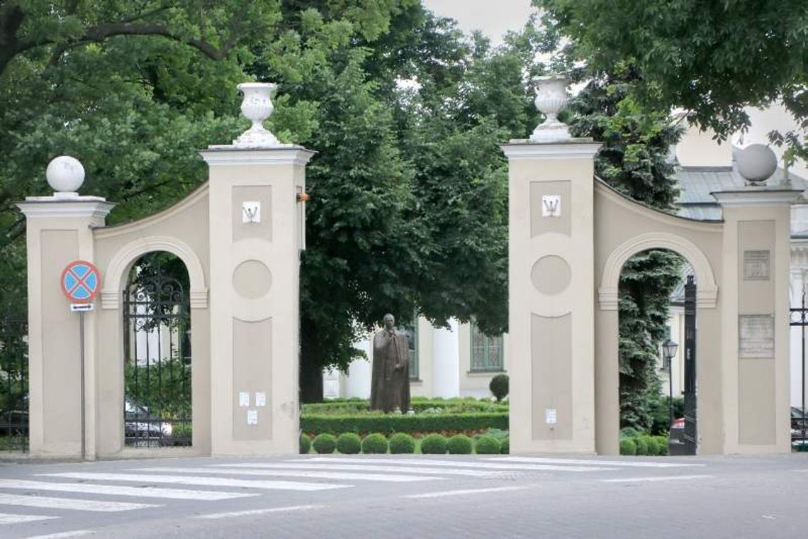 Mieszkaniec Lublina oskarża emerytowanego profesora KUL o molestowanie Mieszkaniec Lublina oskarża emerytowanego profesora KUL o molestowanie