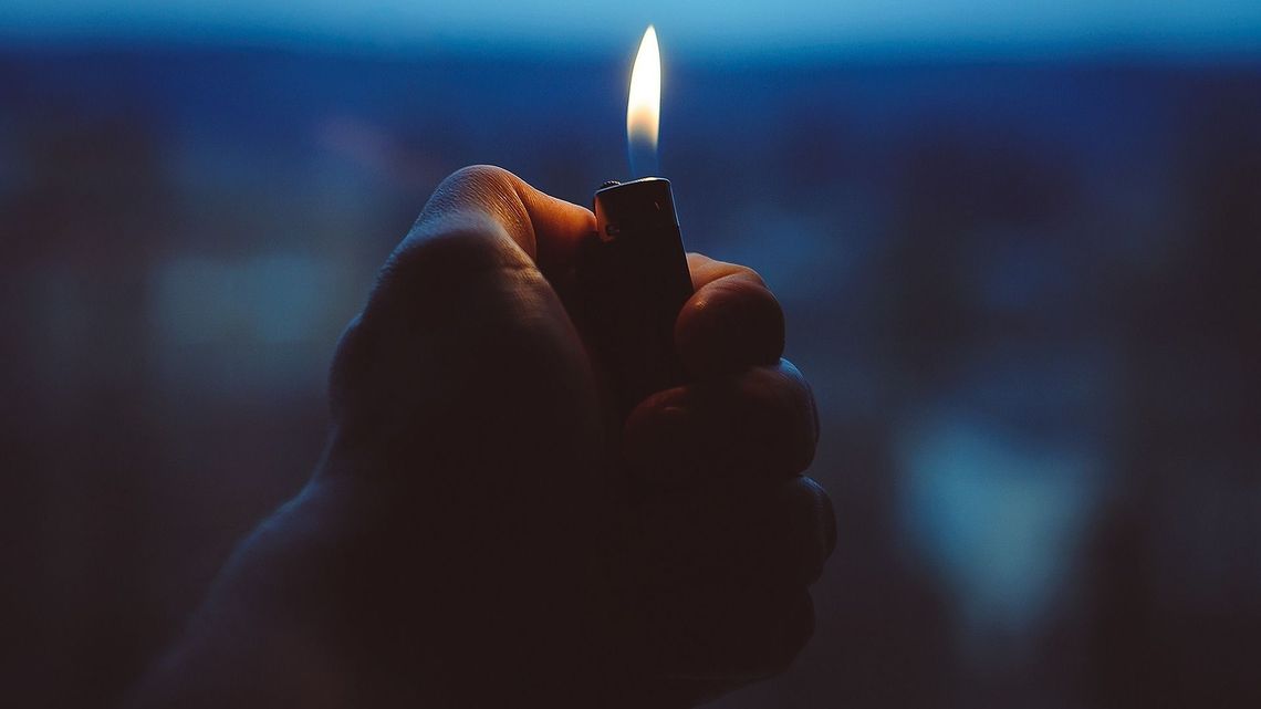 Mieszkaniec Świdnika chciał podpalić swoją dziewczynę Mieszkaniec Świdnika chciał podpalić swoją dziewczynę