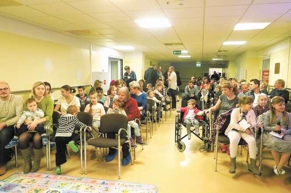 Mikołaj w Dziecięcym Oddziale Oparzeń w Łęcznej Mikołaj w Dziecięcym Oddziale Oparzeń w Łęcznej