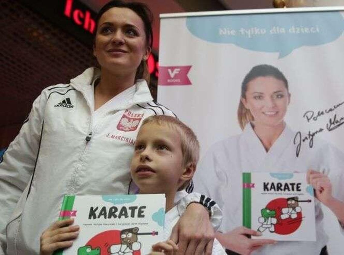 Mikołajkowe turnieje karate pod okiem Marciniak i Iwanka