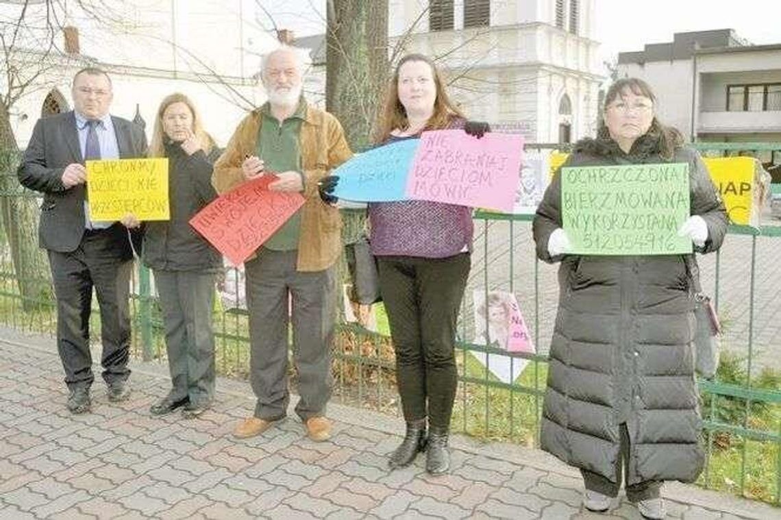 Milion dla ofiar księdza pedofila? Rodziny ofiar żądają zadośćuczynienia i przeprosin