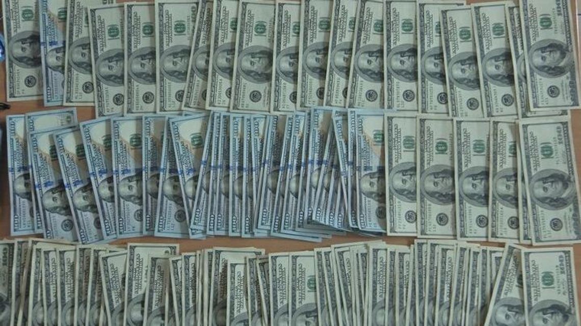 Miliony w walizkach, czyli graniczna gra w kotka i myszkę Miliony w walizkach, czyli graniczna gra w kotka i myszkę