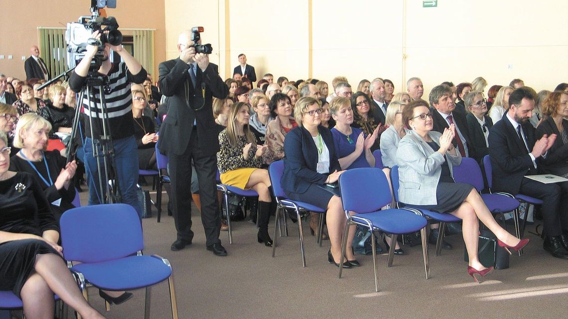 Minister edukacji w Chełmie. "Nie wystarczy napisać dobrą ustawę, trzeba jej nauczyć i być przy jej wdrażaniu" Minister edukacji w Chełmie. "Nie wystarczy napisać dobrą ustawę, trzeba jej nauczyć i być przy jej wdrażaniu"