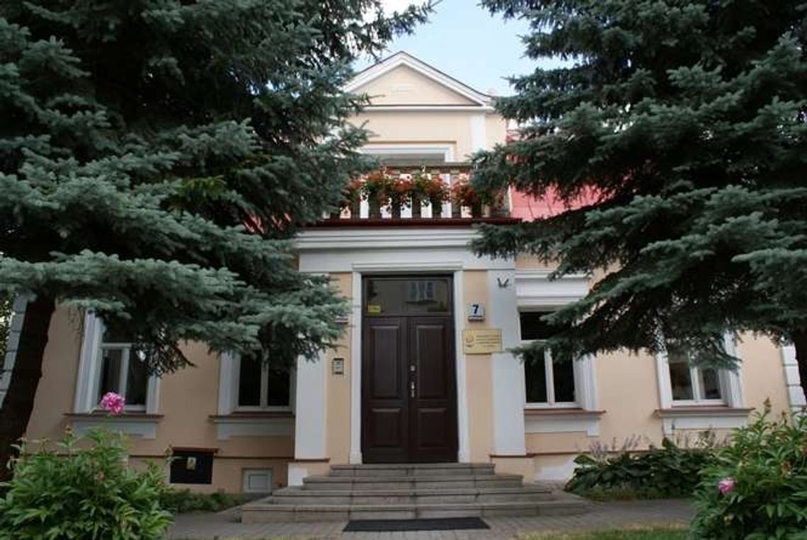 Minister ma przejąć kontrolę nad WFOS. "Ten projekt to drwina z samorządów"