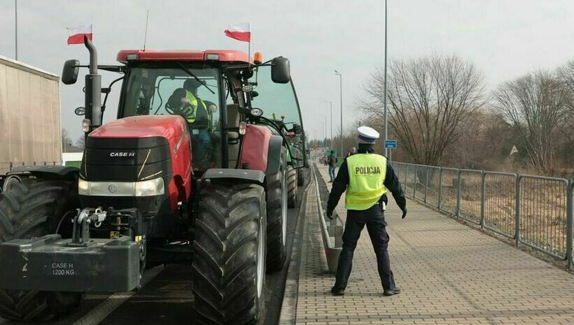 Minister rolnictwa podał się do dymisji. Rolnicy: "To nic nie zmieni!"