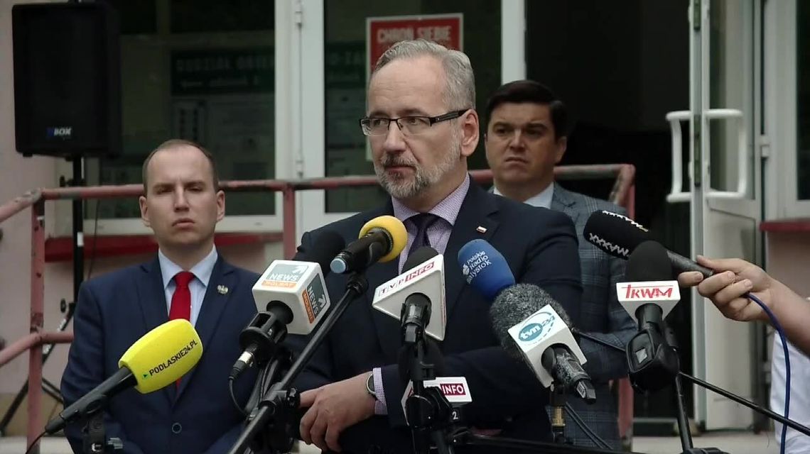 Minister zdrowia: Antyszczepionkowcy zagrażają polskiej państwowości