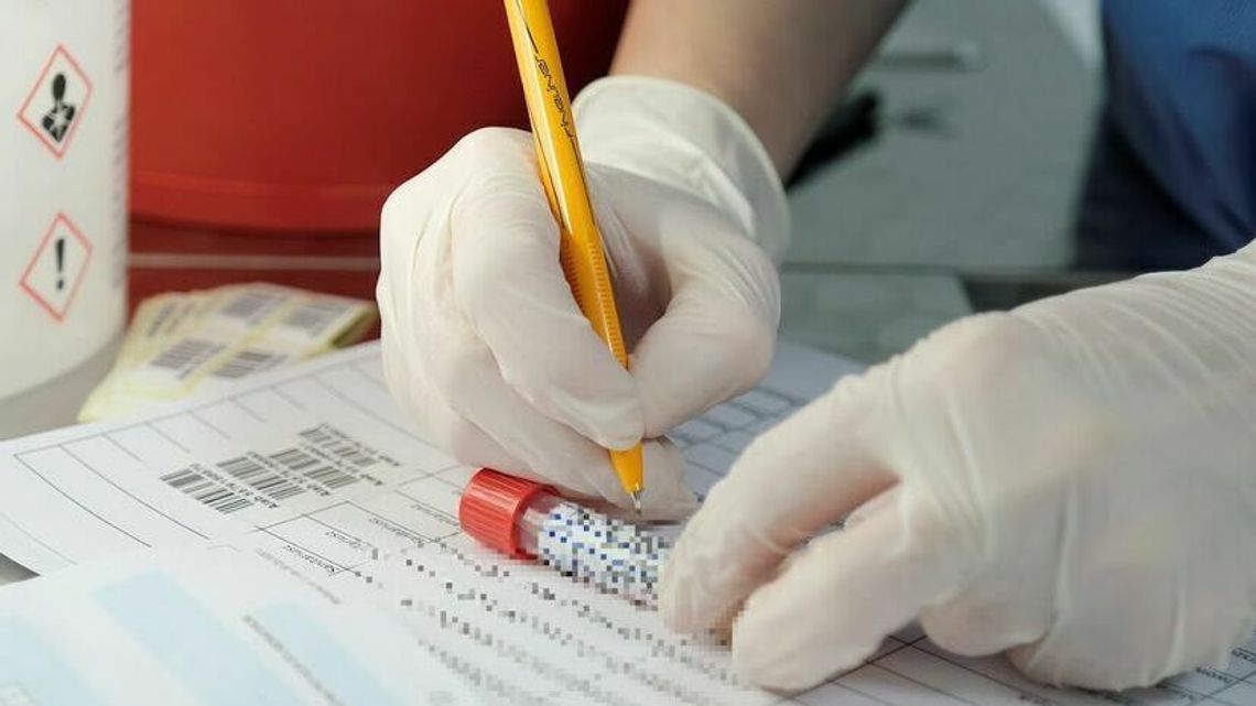 Minister zdrowia: Na starcie są 64 apteki, w których można wykonać test antygenowy