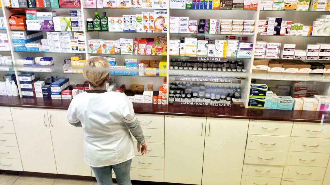 Ministerstwo będzie ostrzegało lekarzy, których leków pacjentom nie przepisywać. Bo ich brakuje
