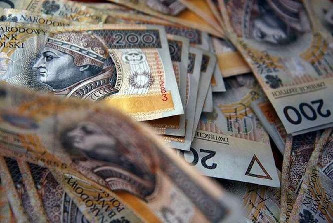 Ministerstwo dotuje seniorów z Białej Podlaskiej Ministerstwo dotuje seniorów z Białej Podlaskiej