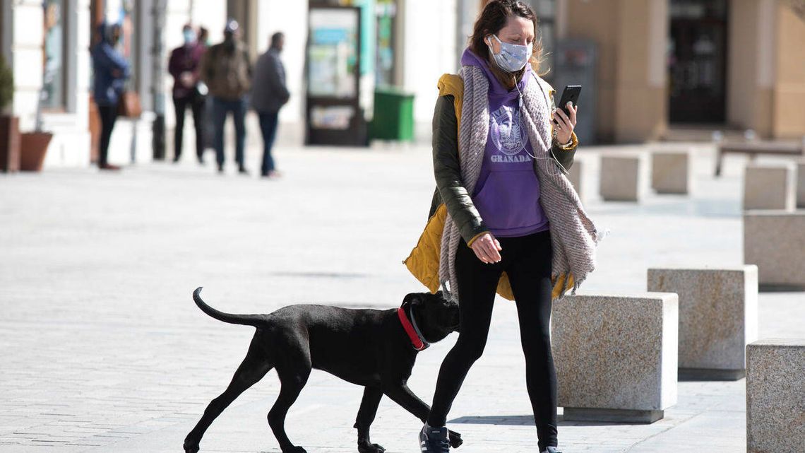 Ministerstwo Zdrowia rozważa poluzowanie obostrzeń. Wszystko zależy jednak od liczby zachorowań Ministerstwo Zdrowia rozważa poluzowanie obostrzeń. Wszystko zależy jednak od liczby zachorowań