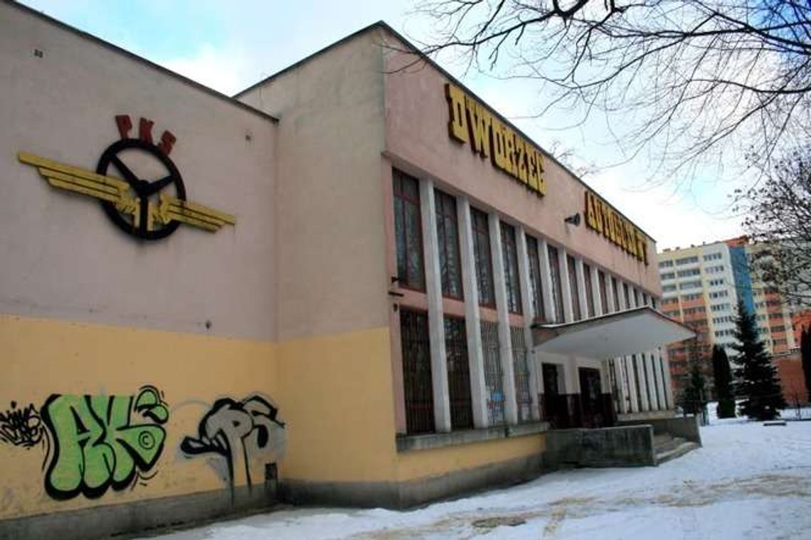 Ministerstwo zmienia zdanie w sprawie PKS Puławy. "Zielone światło, żeby ratować spółkę" Ministerstwo zmienia zdanie w sprawie PKS Puławy. "Zielone światło, żeby ratować spółkę"