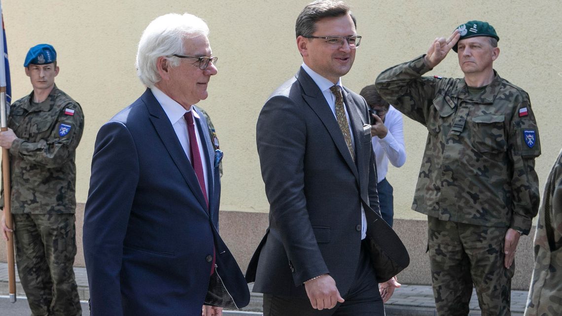 Ministrowie spraw zagranicznych Polski, Litwy i Ukrainy w wielonarodowej brygadzie w Lublinie [zdjęcia]