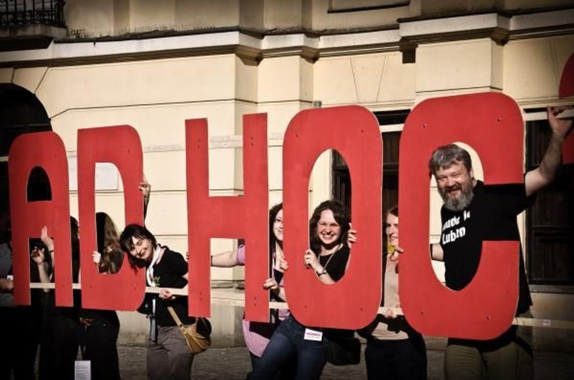 \"Misiowie Puszyści\" na Scenie Ad Hoc